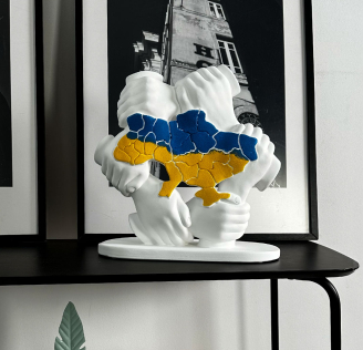 Скульптура "Glory to Ukraine" колір білий